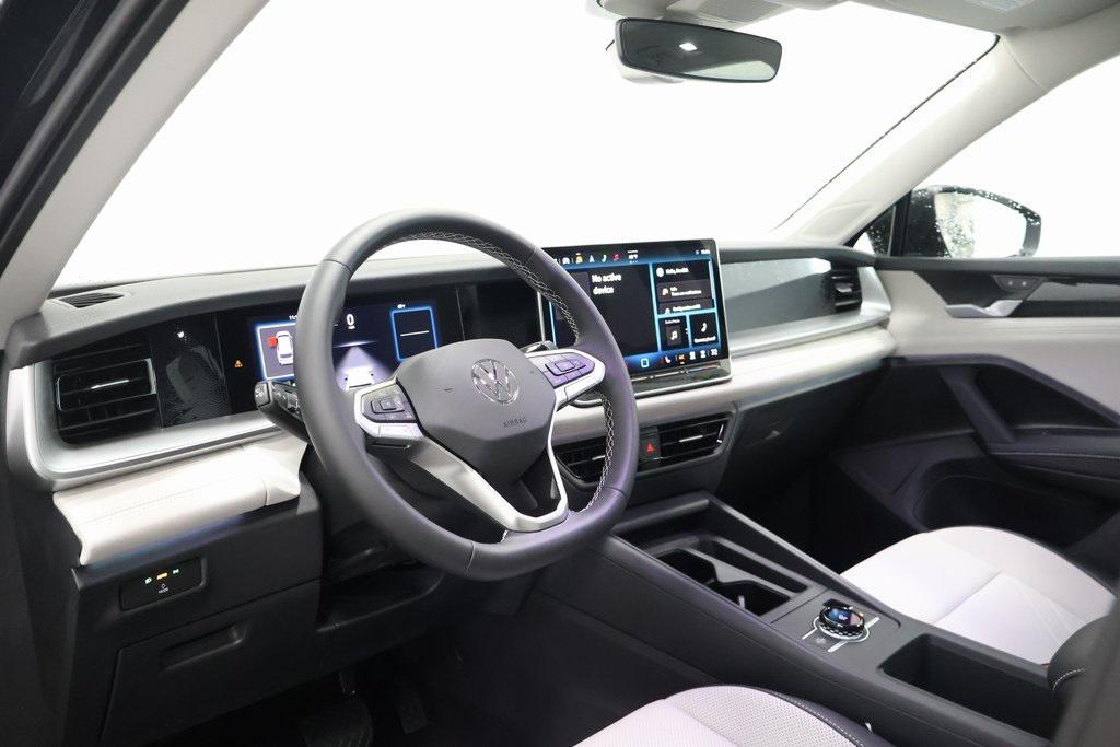 new 2025 Volkswagen Tiguan car, priced at $37,771