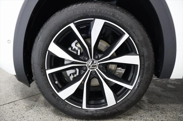 new 2025 Volkswagen Atlas car, priced at $57,006