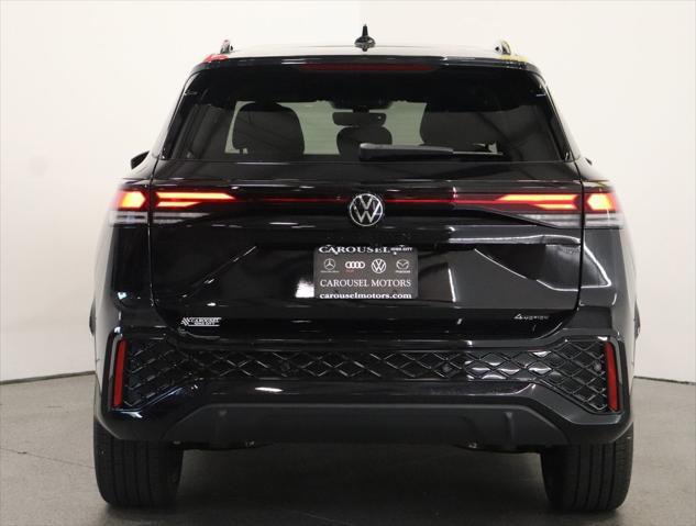new 2025 Volkswagen Tiguan car, priced at $39,376