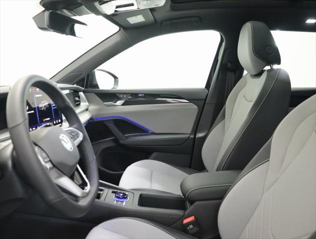 new 2025 Volkswagen Tiguan car, priced at $39,376