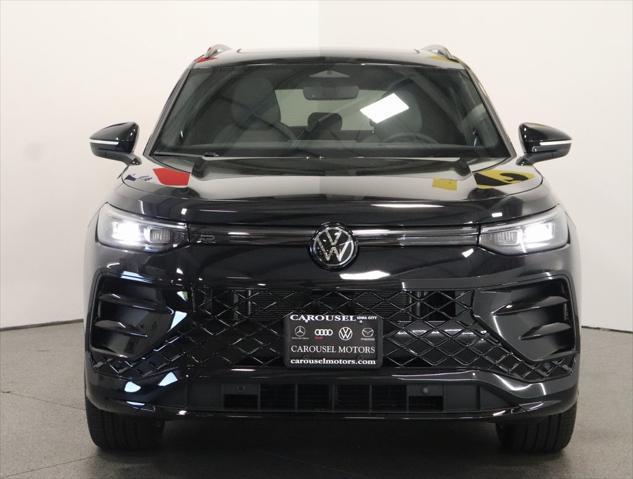 new 2025 Volkswagen Tiguan car, priced at $39,376