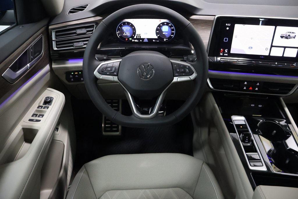 new 2025 Volkswagen Atlas car, priced at $55,626