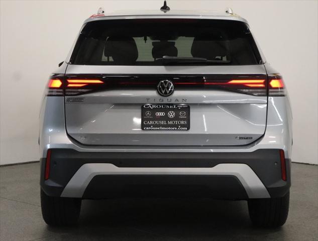 new 2025 Volkswagen Tiguan car, priced at $37,011