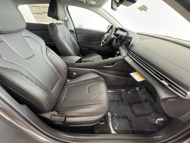new 2025 Hyundai Elantra car, priced at $27,847