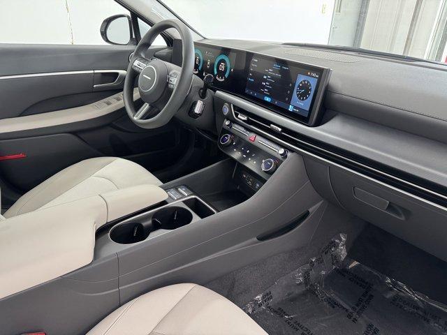 new 2025 Hyundai Sonata car, priced at $30,770