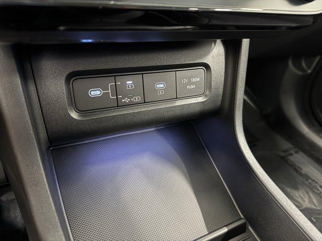 new 2025 Hyundai TUCSON Hybrid car, priced at $42,452