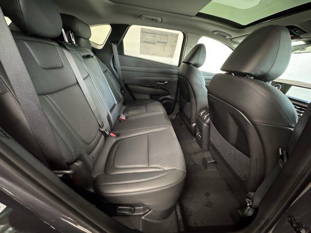 new 2025 Hyundai TUCSON Hybrid car, priced at $42,452