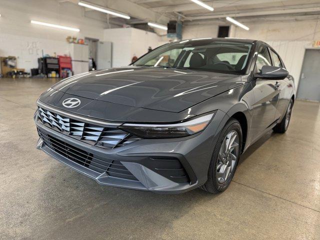 new 2025 Hyundai ELANTRA HEV car, priced at $25,414