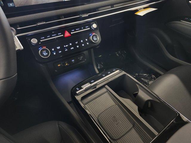 new 2025 Hyundai TUCSON Hybrid car, priced at $40,420