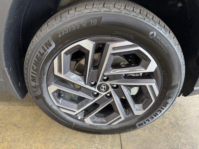 new 2025 Hyundai TUCSON Hybrid car, priced at $42,434