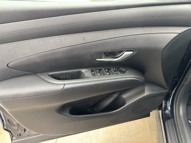 new 2025 Hyundai TUCSON Hybrid car, priced at $37,779