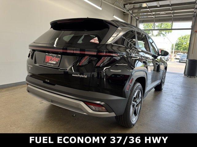 new 2025 Hyundai TUCSON Hybrid car, priced at $37,294