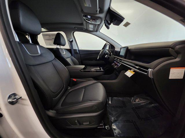 new 2026 Hyundai TUCSON Hybrid car, priced at $44,245