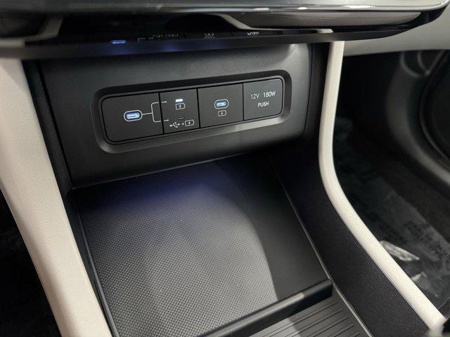 new 2025 Hyundai Tucson car, priced at $39,330