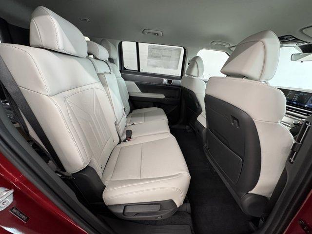 new 2025 Hyundai Santa Fe car, priced at $40,174
