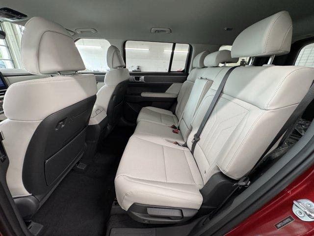 new 2025 Hyundai Santa Fe car, priced at $40,174