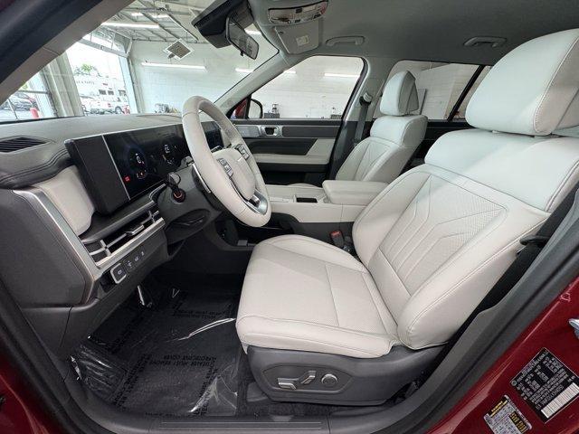 new 2025 Hyundai Santa Fe car, priced at $40,174