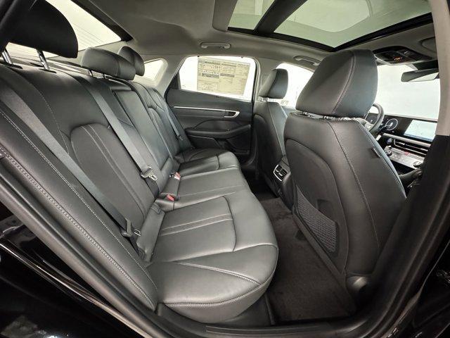 new 2025 Hyundai Sonata Hybrid car, priced at $38,973
