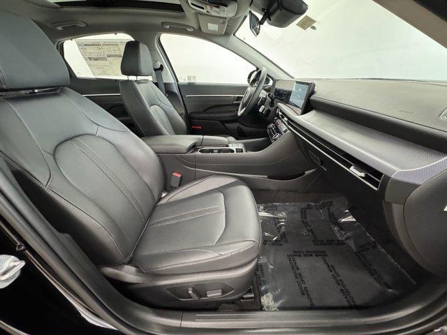new 2025 Hyundai Sonata Hybrid car, priced at $38,973