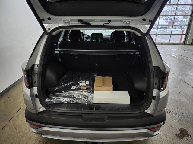 new 2026 Hyundai TUCSON Hybrid car, priced at $35,626
