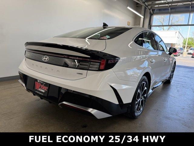 new 2025 Hyundai Sonata car, priced at $30,755
