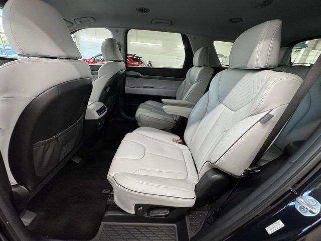 used 2024 Hyundai Palisade car, priced at $34,804