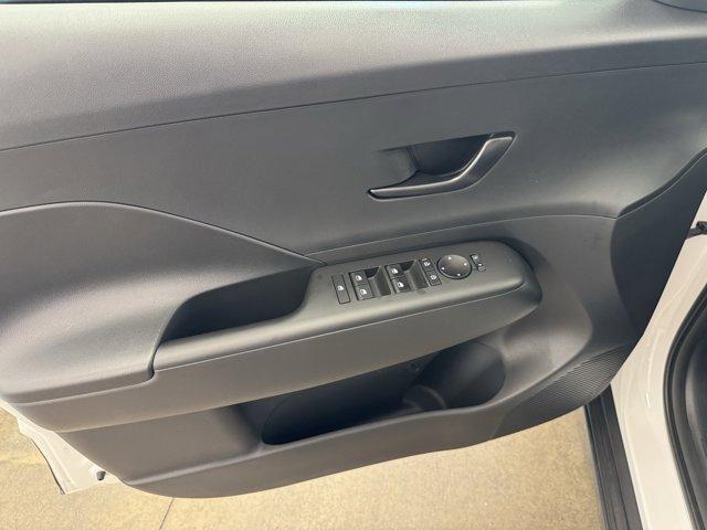 new 2025 Hyundai Kona car, priced at $27,778