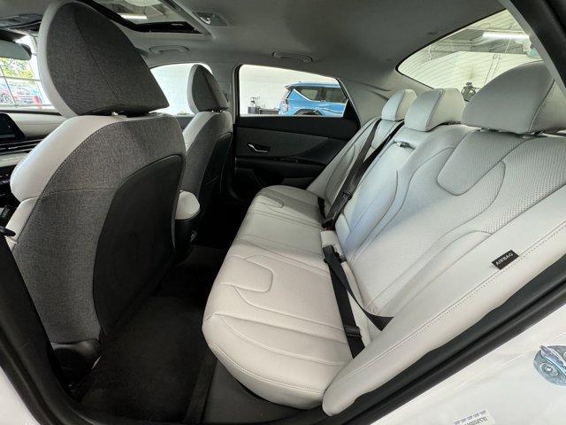 new 2025 Hyundai Elantra car, priced at $27,977