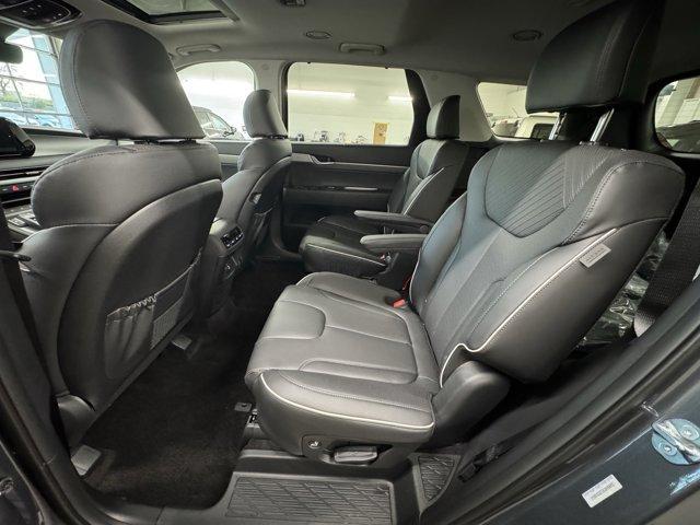 new 2025 Hyundai Palisade car, priced at $44,404