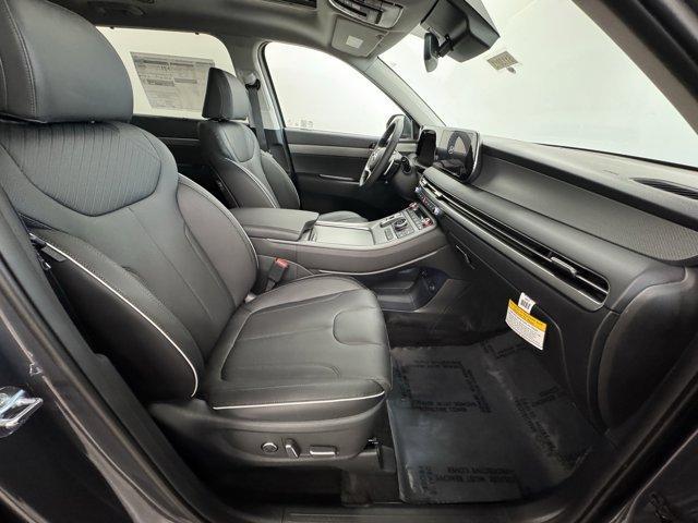 new 2025 Hyundai Palisade car, priced at $44,404
