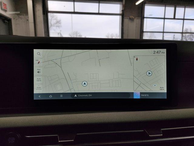 new 2026 Hyundai TUCSON Hybrid car, priced at $42,677