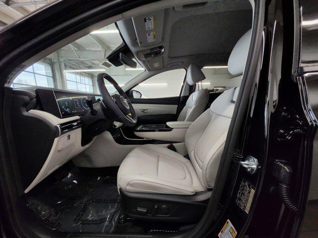 new 2026 Hyundai TUCSON Hybrid car, priced at $42,677