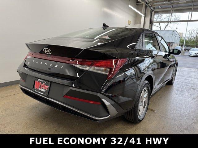 new 2025 Hyundai Elantra car, priced at $23,417