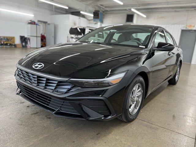 new 2025 Hyundai Elantra car, priced at $23,417