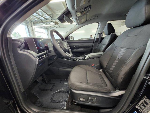 new 2025 Hyundai Tucson car, priced at $33,027