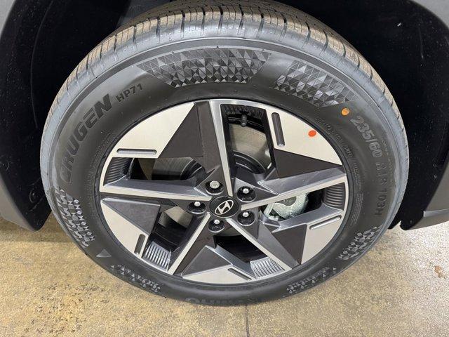 new 2025 Hyundai Tucson car, priced at $34,277