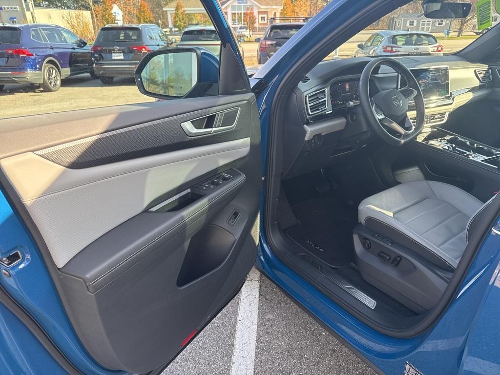 used 2025 Volkswagen Atlas Cross Sport car, priced at $42,333
