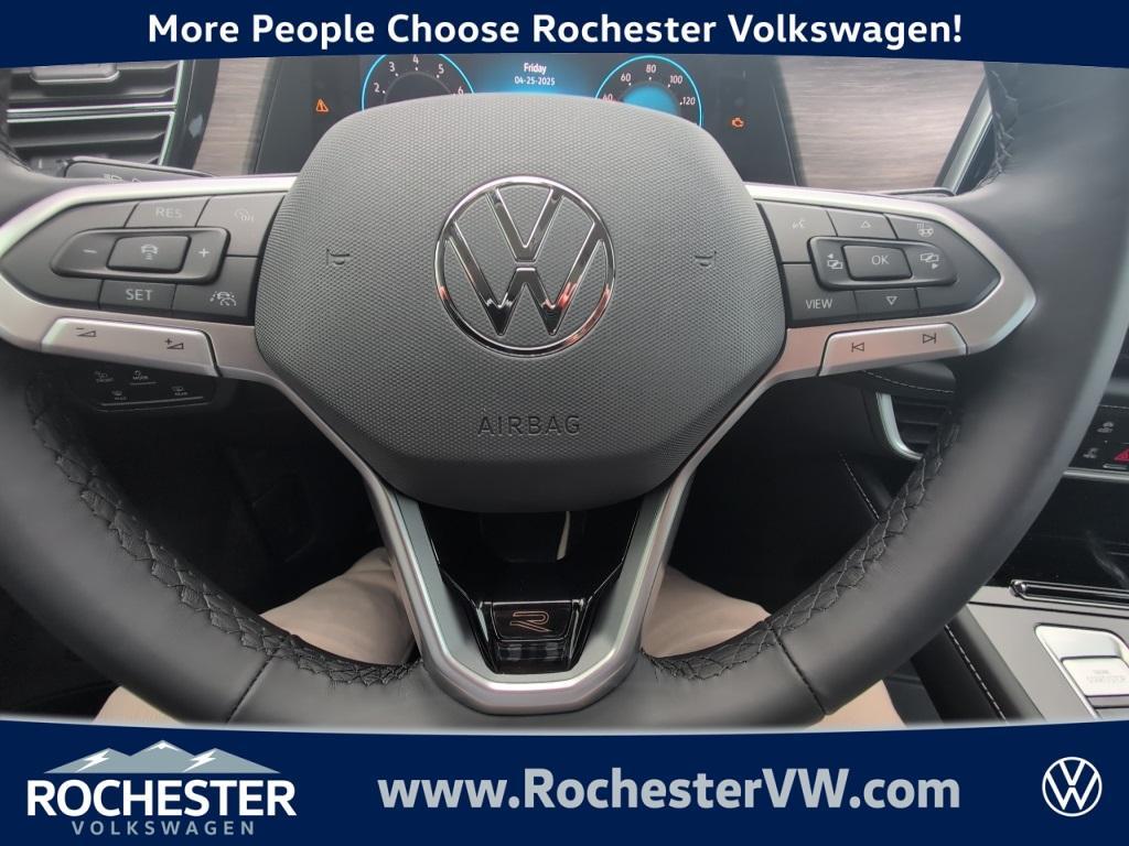 new 2025 Volkswagen Atlas car, priced at $52,380