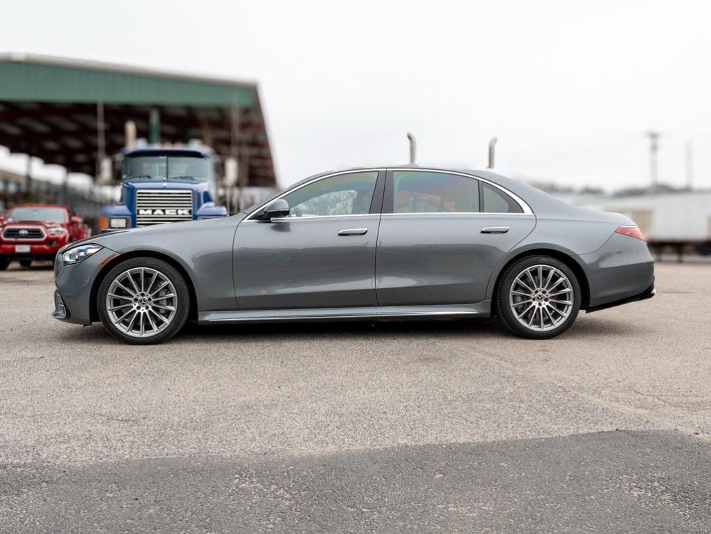 used 2022 Mercedes-Benz S-Class car, priced at $77,900