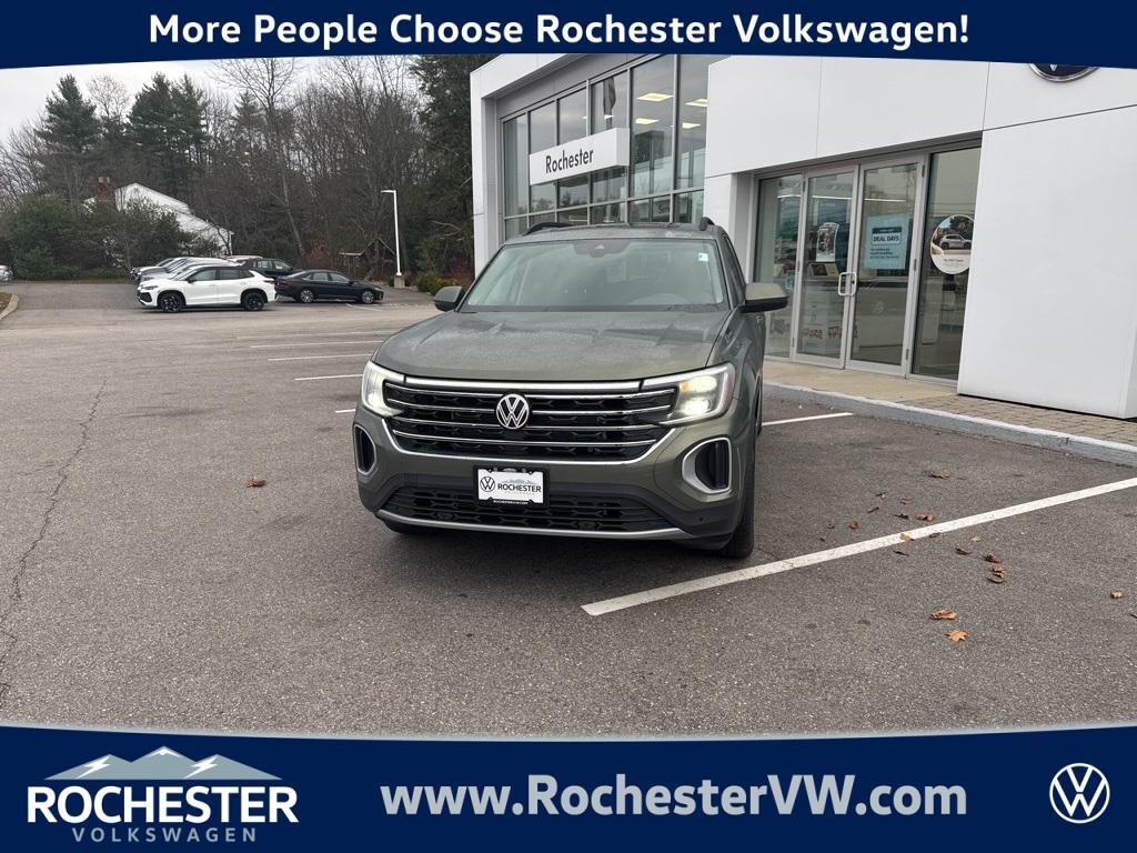 new 2026 Volkswagen Atlas car, priced at $46,948