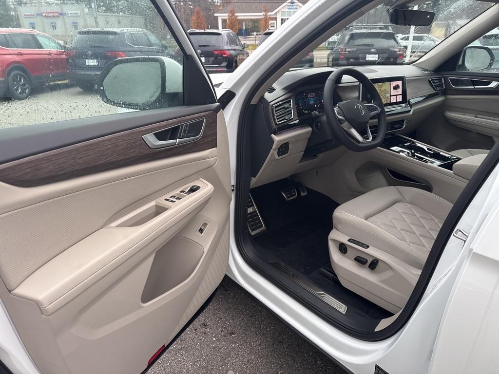 new 2026 Volkswagen Atlas car, priced at $54,119