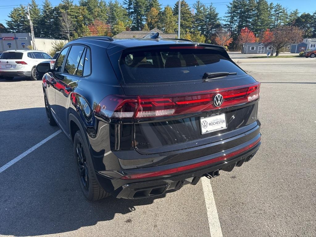 new 2026 Volkswagen Atlas Cross Sport car, priced at $50,284