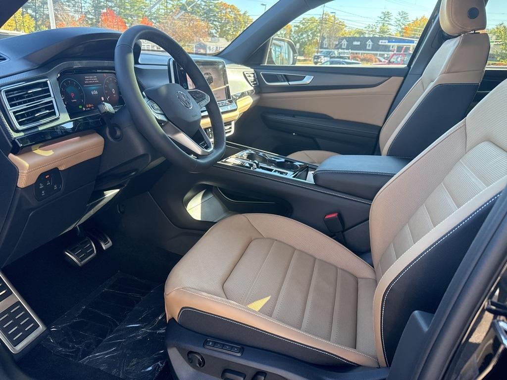 new 2026 Volkswagen Atlas Cross Sport car, priced at $50,284