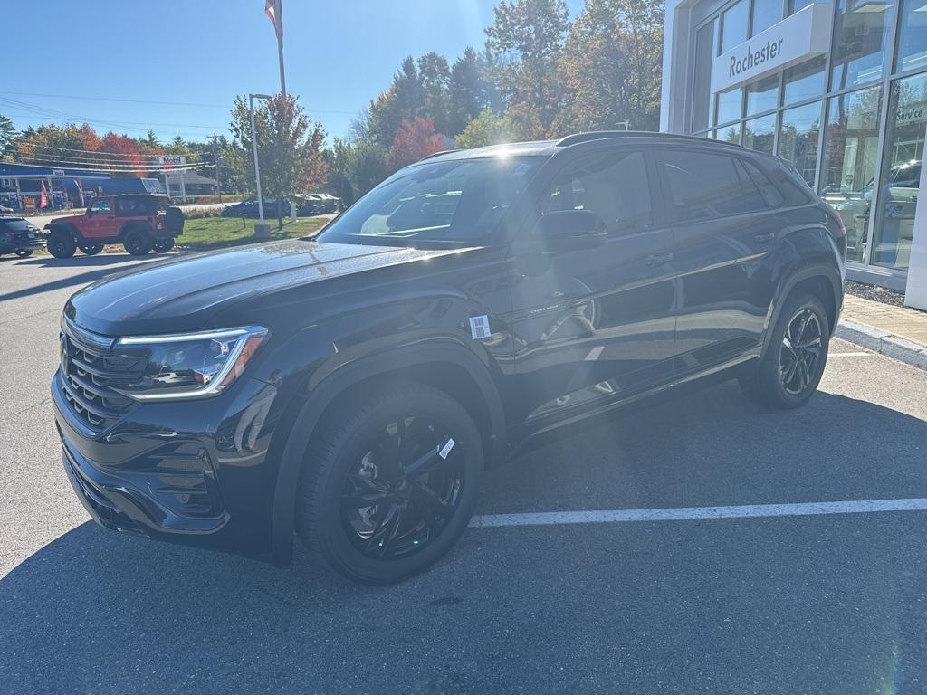 new 2026 Volkswagen Atlas Cross Sport car, priced at $50,284