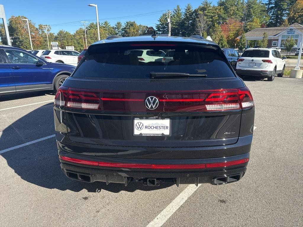 new 2026 Volkswagen Atlas Cross Sport car, priced at $50,284