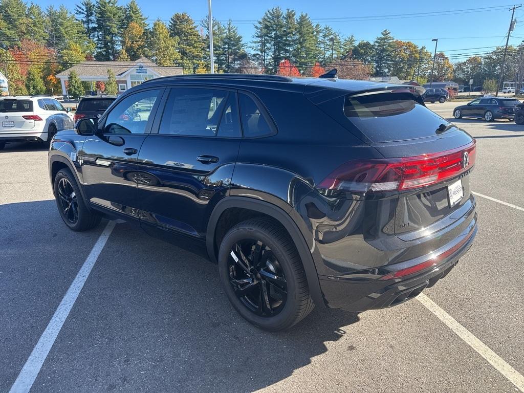 new 2026 Volkswagen Atlas Cross Sport car, priced at $50,284
