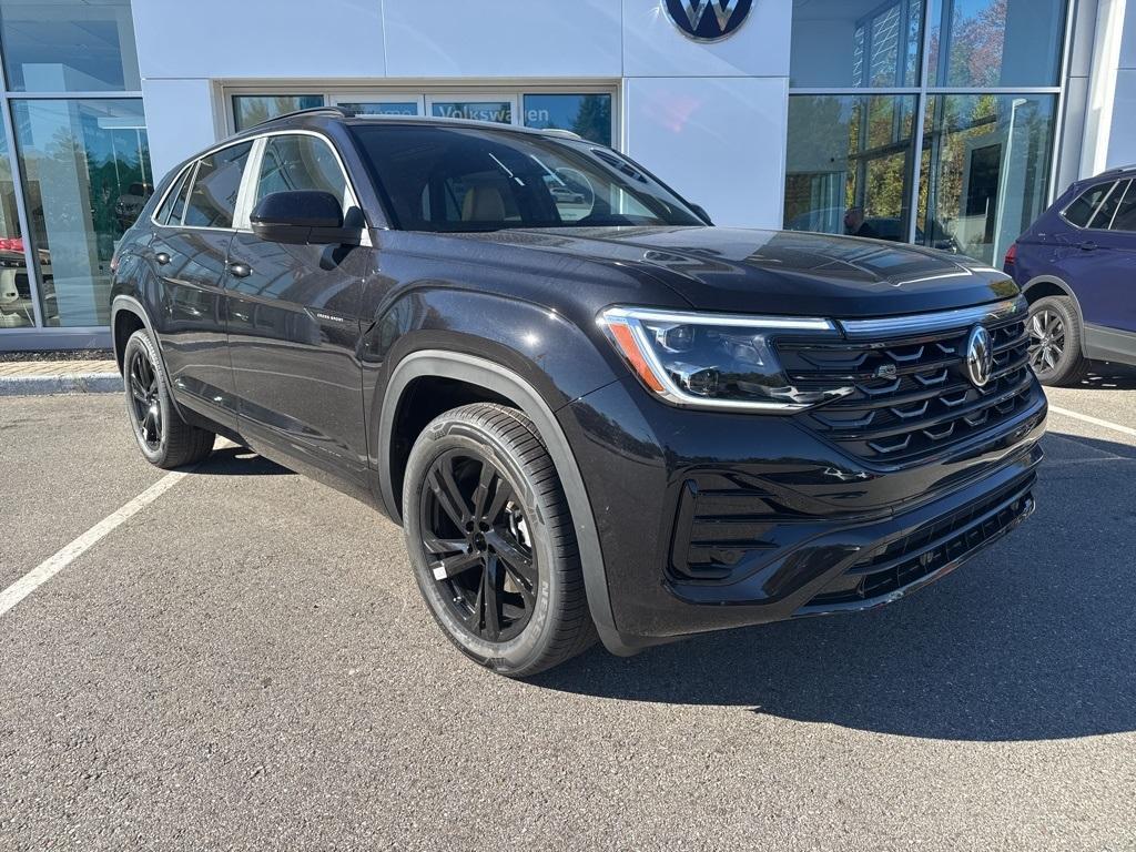 new 2026 Volkswagen Atlas Cross Sport car, priced at $50,284