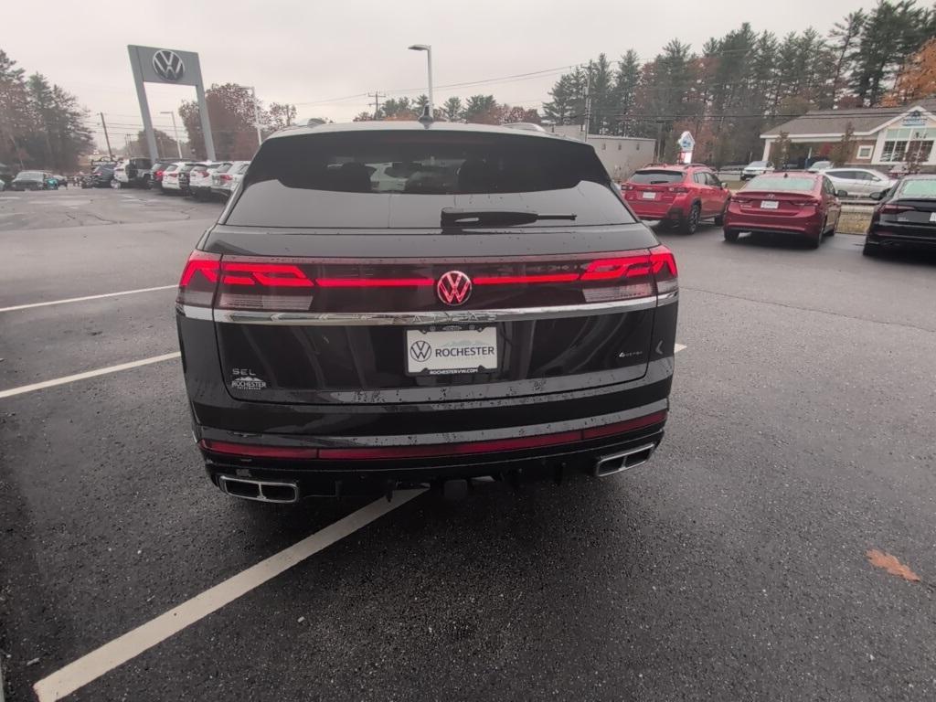 new 2024 Volkswagen Atlas Cross Sport car, priced at $44,697