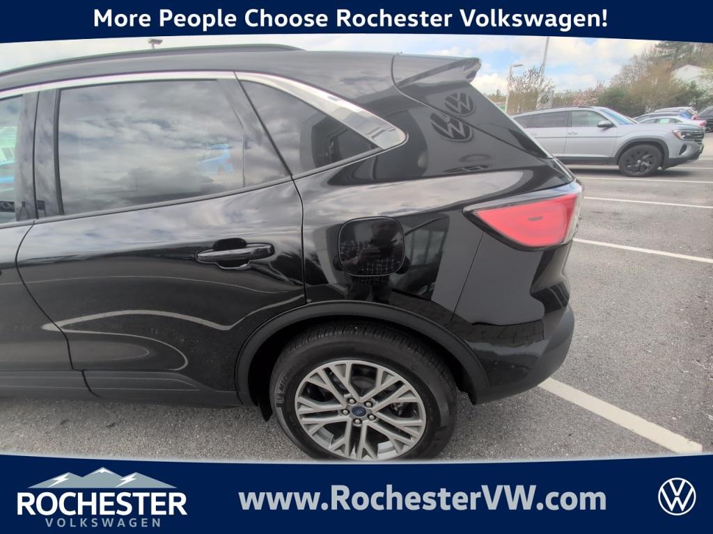 used 2022 Ford Escape car, priced at $28,495