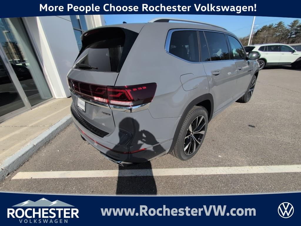 new 2025 Volkswagen Atlas car, priced at $54,959
